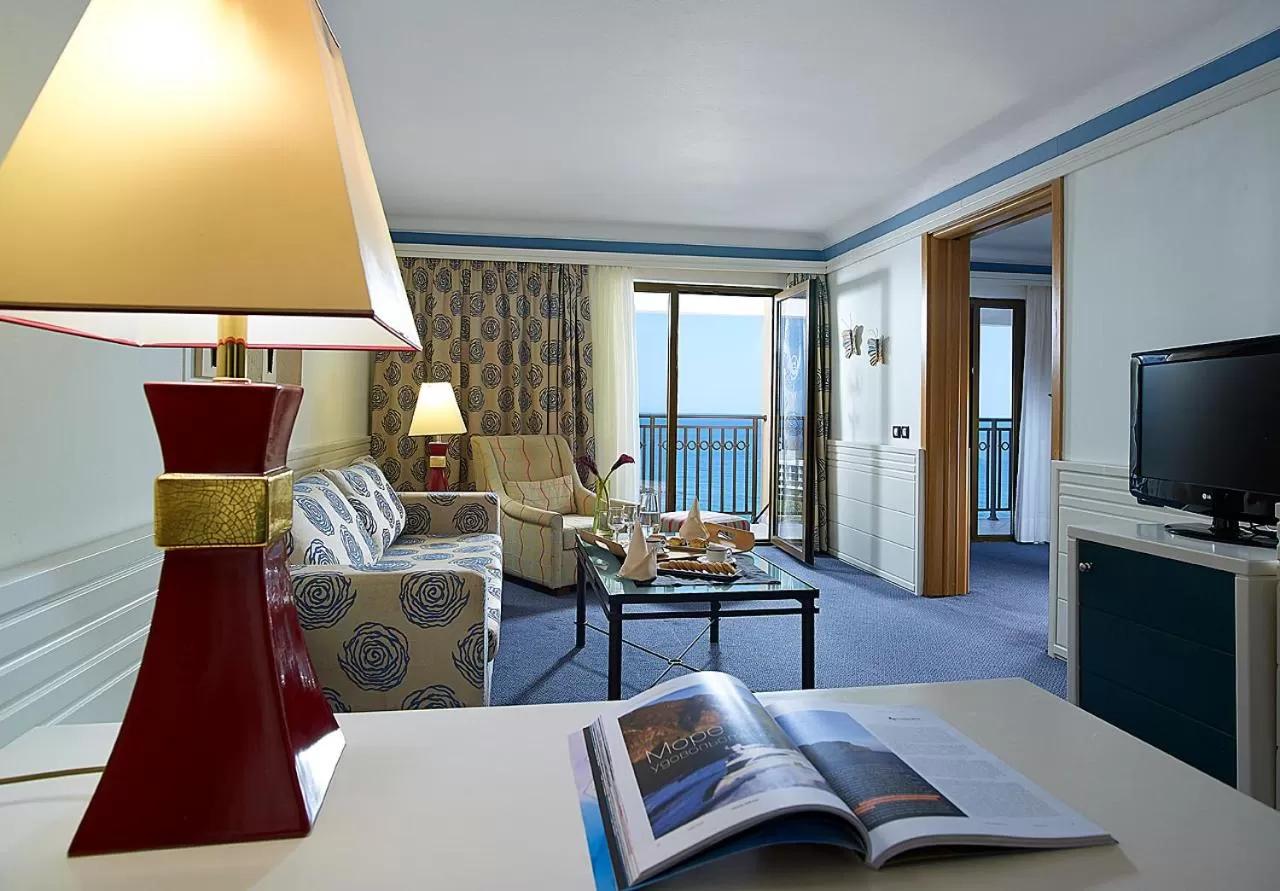 Helea Lifestyle Beach Resort Каллифея Экстерьер фото Suite