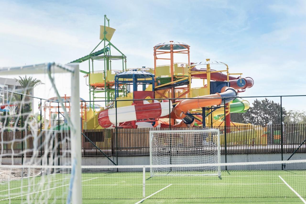 Helea Lifestyle Beach Resort Каллифея Экстерьер фото The water park at the resort