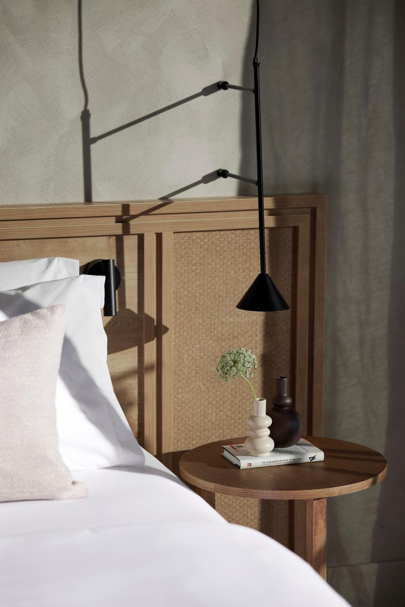 Helea Lifestyle Beach Resort Каллифея Экстерьер фото A wall light